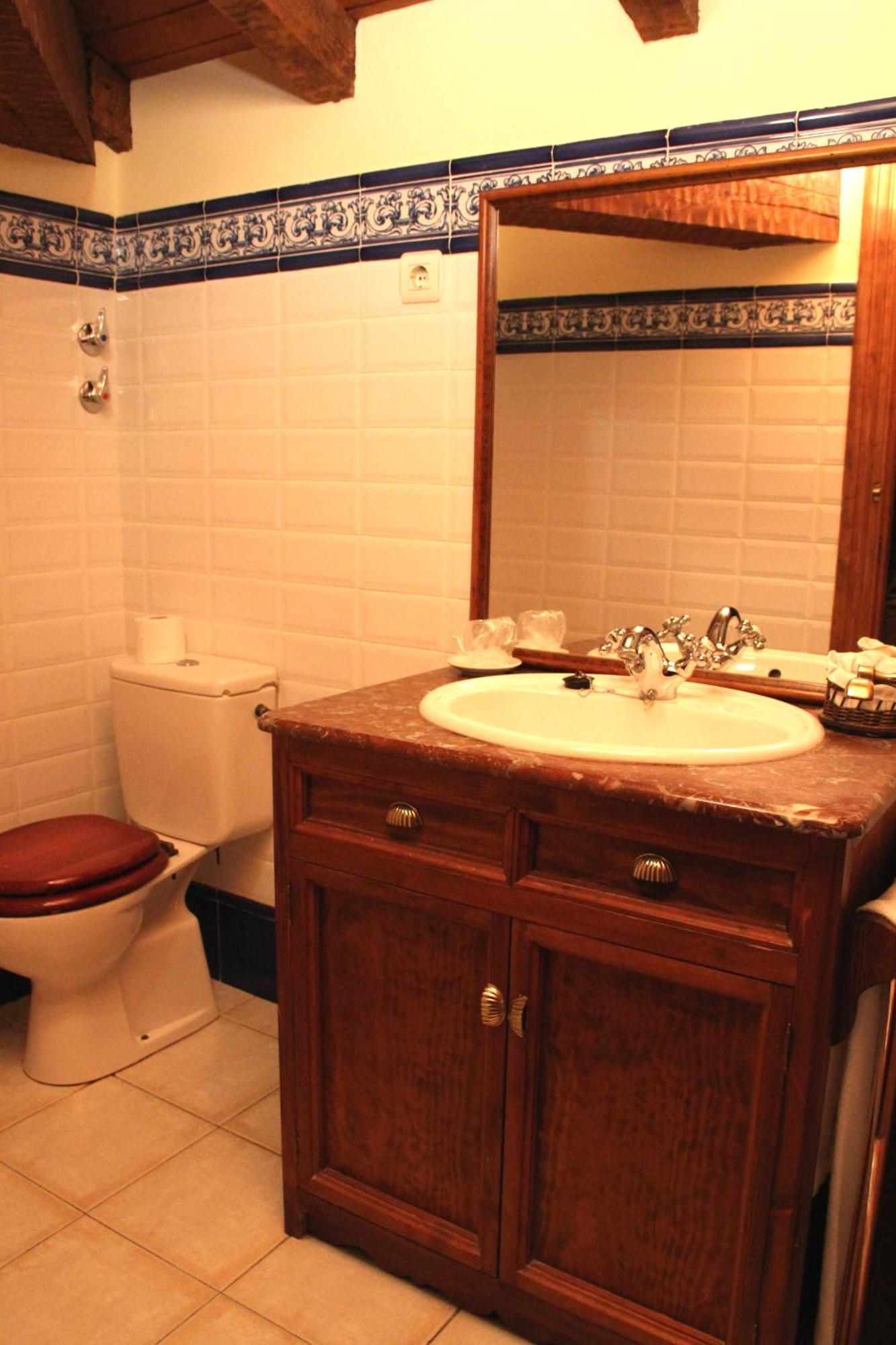 Manuko Benta Guest House Бермео Екстериор снимка