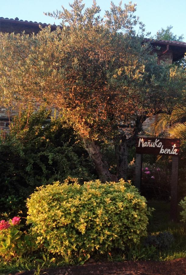 Manuko Benta Guest House Бермео Екстериор снимка