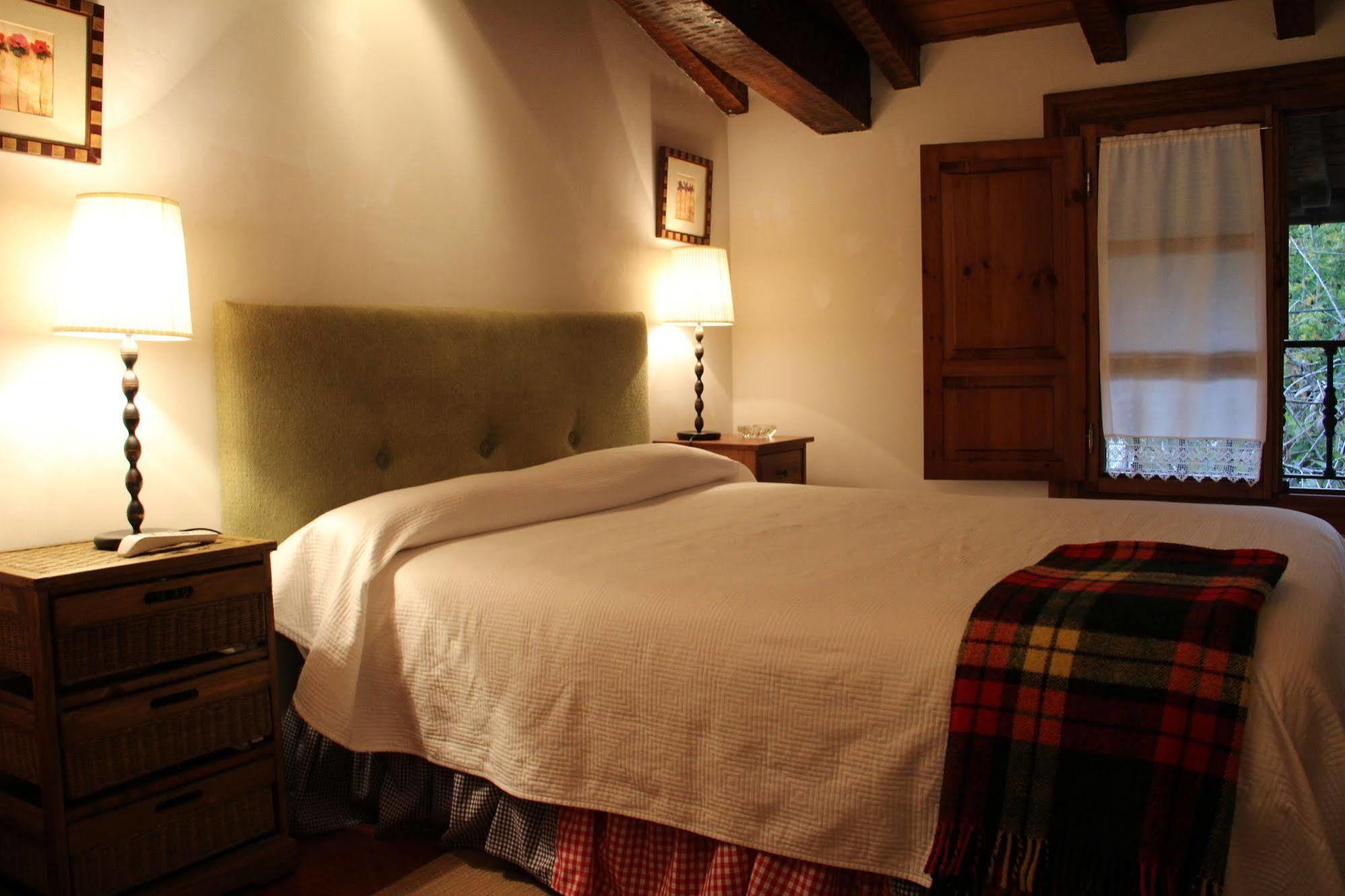 Manuko Benta Guest House Бермео Екстериор снимка
